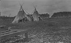 Beaver Indian camp, Hay River outpost, Alta 1925