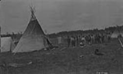 Beaver Indian Camp, Hay river Outpost, Alta 1925