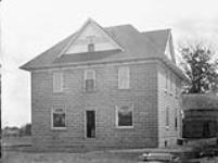 Residence of William Garnett in Carman ca. 1900 - 1910
