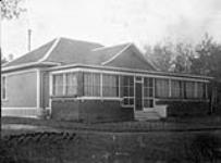 J.D. McGregor's new house ca. 1900 - 1910