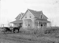 Robert Crew's residence ca. 1900-1910