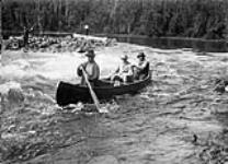 (Prince of Wales' visit to Canada) Shooting the rapids Nipigon [River, Ont.] Sept. 5-7 n.d.