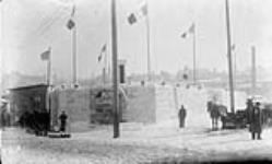 Carnival construction (ice fort) [Quebec, P.Q.] c. 1896 1896