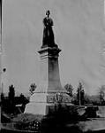 La Statue de la Reine Victoria, Parc Victoria n.d.