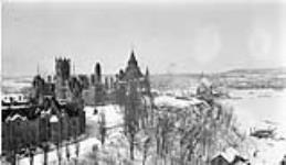 (Parliament Buildings) ca. 1900-1916.