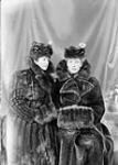 L. to R.: The Countess of Minto, and Mrs. Lawrence Drummond (wife of Minto's Military Secretary) Feb. 1899