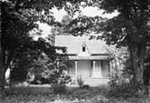 Mrs. [Catherine Parr] Traill's house "Westove", Lakefield, Ontario Aug. 1925