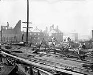(Ottawa - Hull Fire) Ruins after fire [between April 26, 1900-May, 1900].