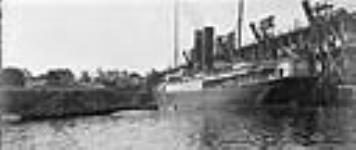 Acadia coal pier 1910