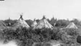 Indian teepees 1923