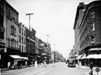 Dundas Street ca. 1900-1925