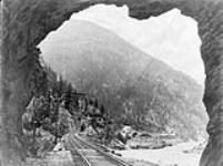 C.P.R. (Canadian Pacific Railway) - Grade Reduction Loops and Spiral Tunnel ca. 1900-1925