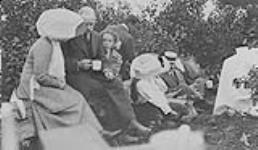 Lady Northcliffe's picnic, Grand Falls, [Nfld.] 1910
