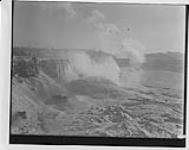 General view of American and Canadian Falls in winter, Niagara Falls, Ont