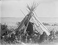 Indians camped at Dog's Head Lake, Winnipeg, Man 1884
