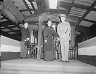 [Madame Chiang Kai Shek at Toronto, Ont., 1943.] 1943