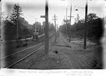Yonge Street and Mount Pleasant Blvd. looking North [Toronto, Ont.] Aug. 25, 1922 25 August 1922.