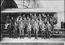 [Toronto Transportation Commission] Group at King Street Barn [Toronto, Ont.] Aug. 30, 1933 30 August 1933.