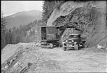 Atlas shovel at work in Canyon, Mile 35, Big Bend Columbia Highway, September 1932 Sept. 1932