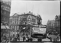 [Piccadilly Circus, London, Eng.] [c. 1917.]