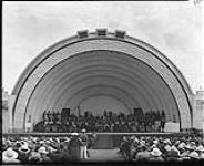 [Band Stand, Canadian National Exhibition, Toronto, Ont., c. 1940] 1940