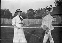 Tennis players ca. 1915