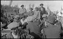 Group of First Nations from Fort Hope Band, 1906 1906