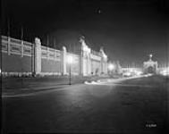 Electrical Building and Princes' Gates. [Canadian National Exhibition, Toronto, Ont.] 1929