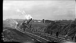 Steam shovel on G.T.R. new line [during the construction of the] new Welland Canal,[Ont.] 5 Dec., 1913
