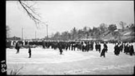 [Skating] on Grenadier Pond, High Park 18 Jan. 1914