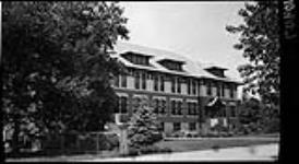 Field Husbandry building of the Ontario Agricultural College 18 June, 1914