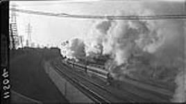 Train west of Dufferin Street 28 Nov. 1914