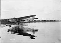 [Ford 'Trimotor' aircraft G-CYWZ of the R.C.A.F.] 13 Aug. 1929