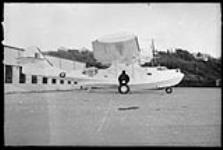 Unidentified plane near hangar 15 Aug. 1944