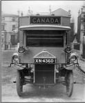 [CANADA] Truck carrying advertisement for emigration to Canada, London, England. (front view) n.d.