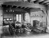 [Dining room of David A. Dunlap's residence, Donalda Farm near Richmond Hill, Ont.] n.d.