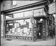 Sale at a United Cigar Store, [Toronto], Ont c. 1912