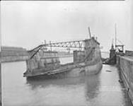 Canadian Vickers Limited - [Caneening of Floating lock] "Duke of Connaught" 8 Sept. 1934