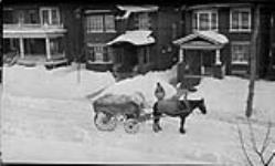 Garbage man with his wagon, [Toronto, Ont.], 9 Feb., 1918 9 Feb. 1918