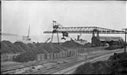 Coal handling plant, Midland, [Ont.], 11 June, 1918 11 June 1918