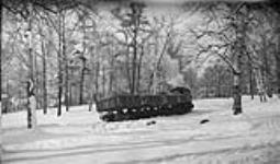 Train filling in Catfish Pond, [Toronto, Ont.] 6 Dec., 1918