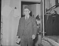 Office clerk at the Chateau Frontenac Apr. 1942