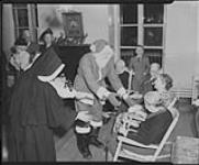 Kiwanis Christmas party at St. Brigid's Home, [Quebec, P.Q.] 21 Dec., 1949