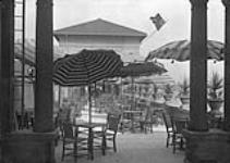 (Sunnyside) Bathing Pavilion, roof garden. (Toronto, Ont.) June 28, 1922