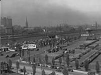 (General views) View off roof of Toronto Harbor Commissioners, looking north East May 29, 1946