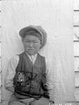 Inuit boy, son of "Ooyoualik" 1927