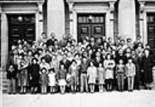 [Congregation of First United Church, Lethbridge, Alta., Easter, 1954.] 1954