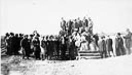 Party [Canadian Society of Civil Engineers] at secondary distributing gates, Calgary, [Alta.] Irrigation Works September, 1906.