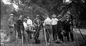 "A few workers of the Toronto Camera Club" n.d.