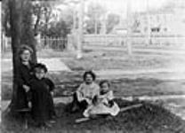 Barrett's children [and two of Landry's children] 20 June 1903.